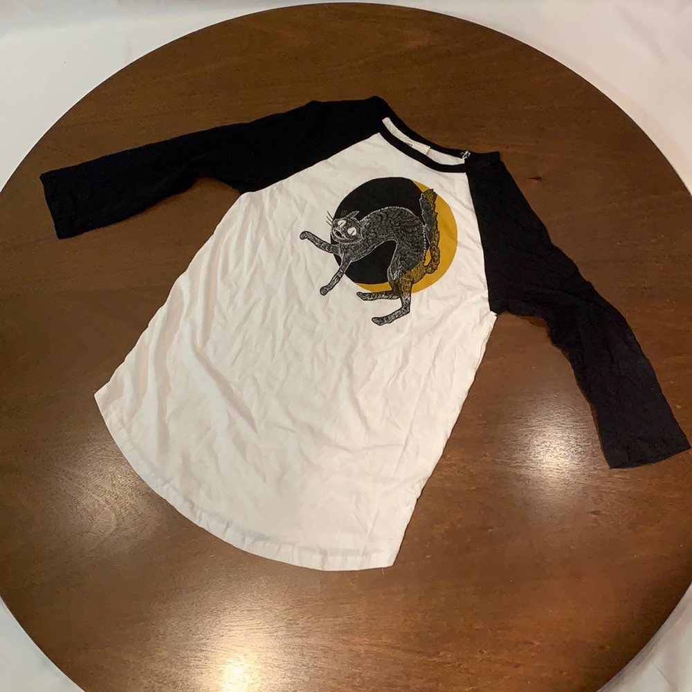 Cat Raglan shirt